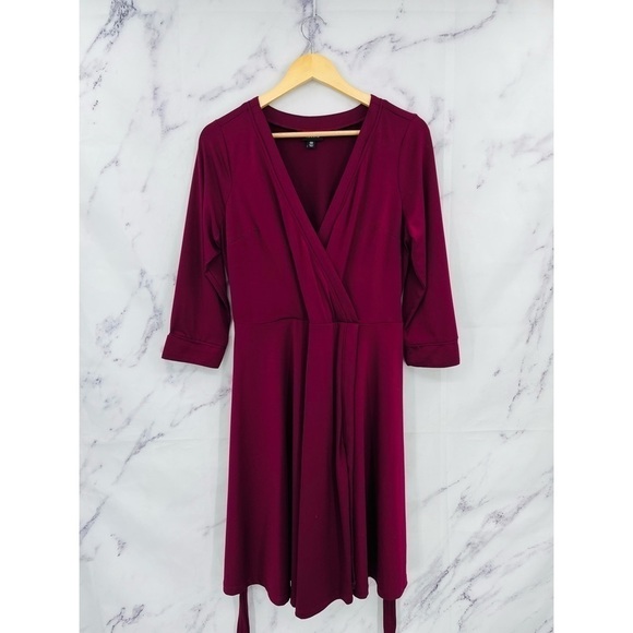 Torrid Faux Wrap V-Neck 3/4th Sleeves Mini Dress Maroon - Picture 2 of 5